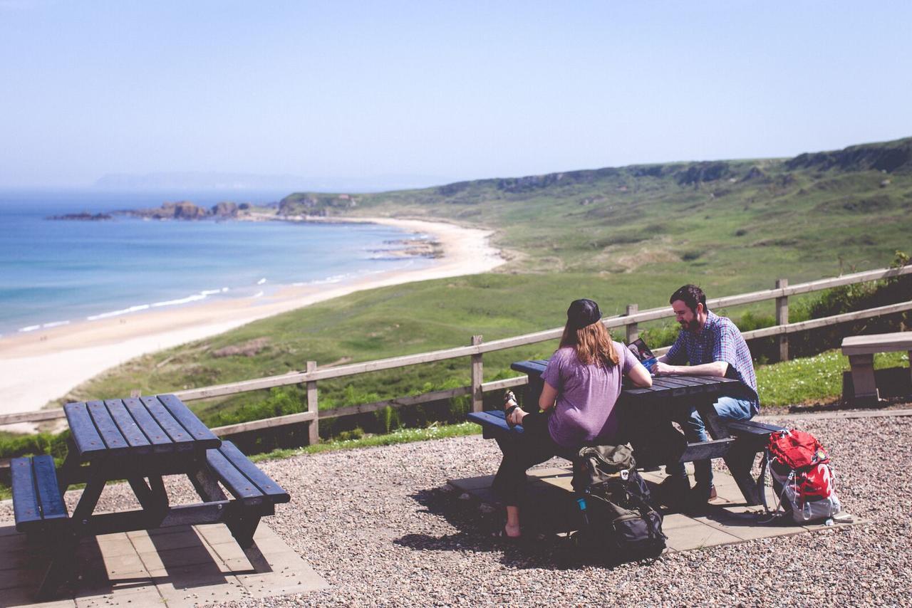 White Park Bay Youth Hostel Ballintoy Exteriör bild