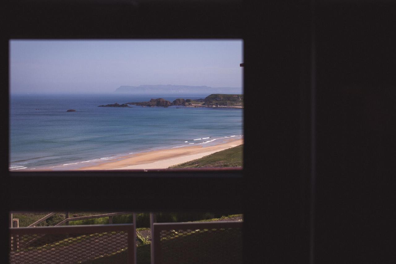 White Park Bay Youth Hostel Ballintoy Exteriör bild